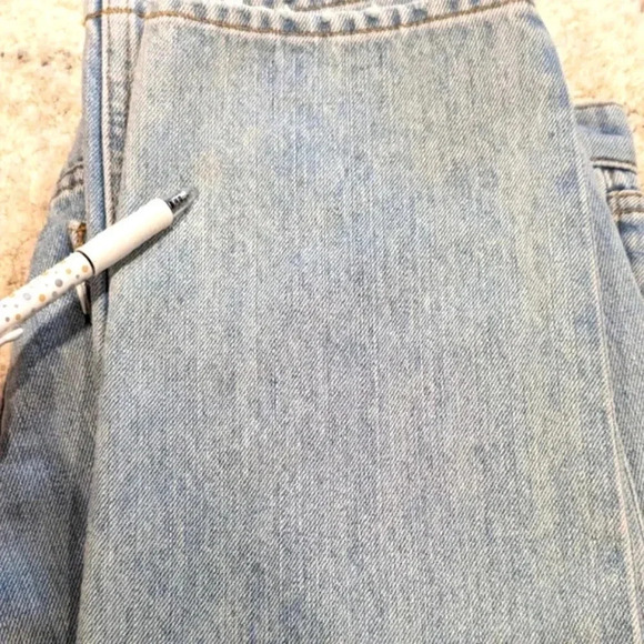 ASKK NY‎ | Distressed Light Wash Carrot Jeans | 100% Cotton - Size 27 - Picture 11 of 11
